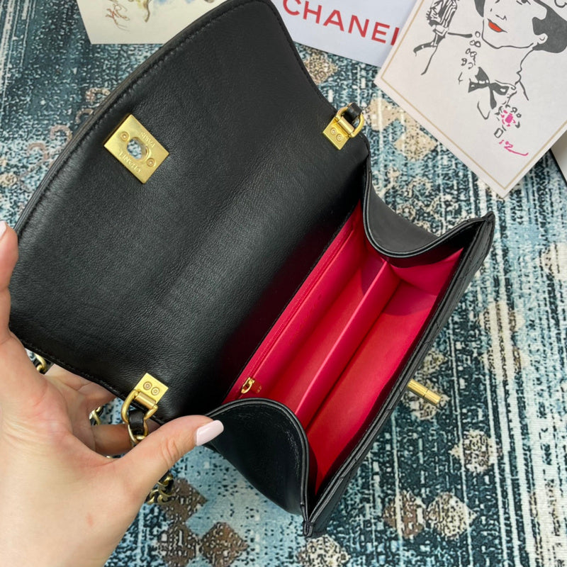 The Arid Bag Shop  Chanel Bags - 682