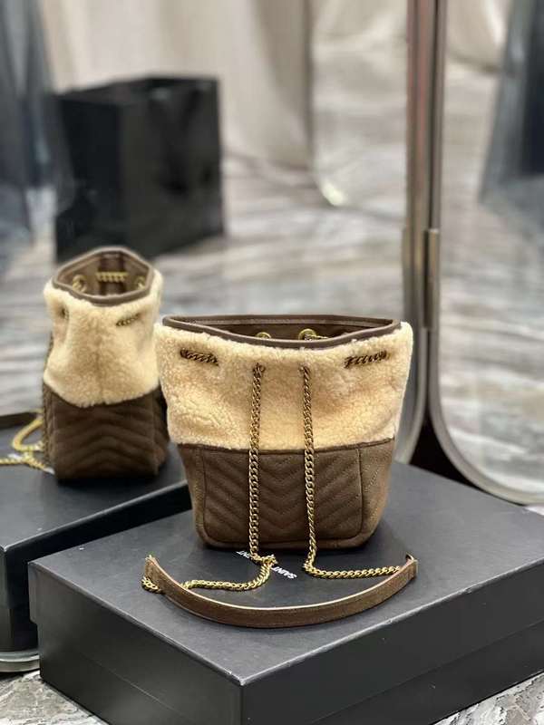 Yves Saint Laurent - Bags - The Wells Bags  510