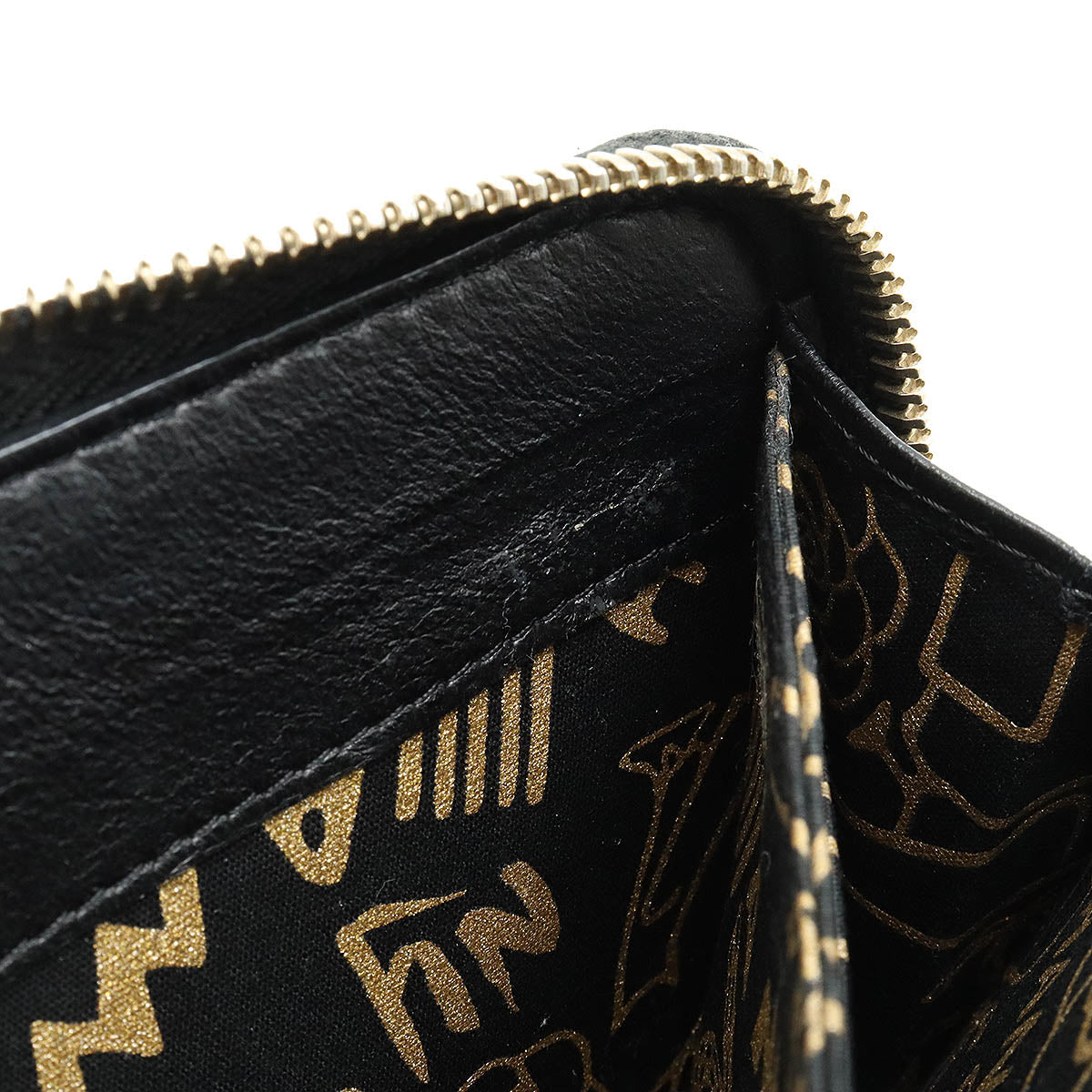 Chanel Wallet Inner Logo Kittening Round Fassner Long Wallet Ram Skin Leather Black Black Silver Gold  AP0041