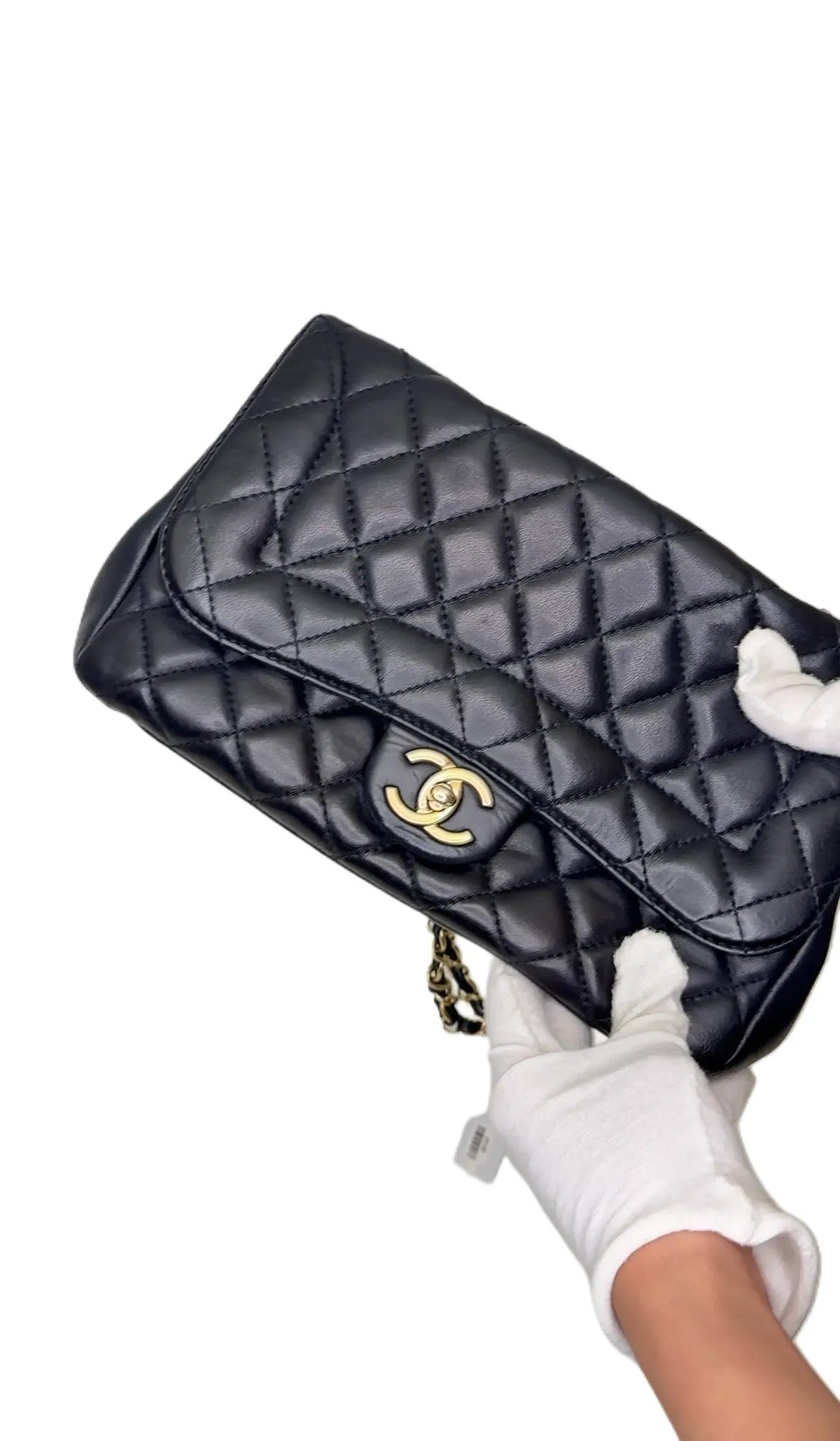 Chanel Mademoiselle Chic Flap Bag Quilted Lambskin B5-34