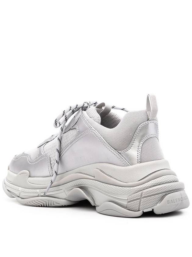 Luxury Balenciaga  Triple S Low Top Sneakers Silver Metallic