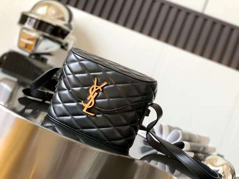 Yves Saint Laurent - Bags - The Wells Bags  504