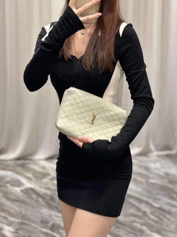 Yves Saint Laurent - Bags - The Wells Bags  641