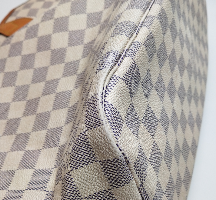 Preloved Louis Vuitton(LV) Damier Azur Neverfull  tote Bag MM White 24090878857261