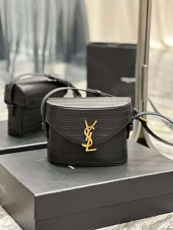 Yves Saint Laurent - Bags - The Wells Bags  627