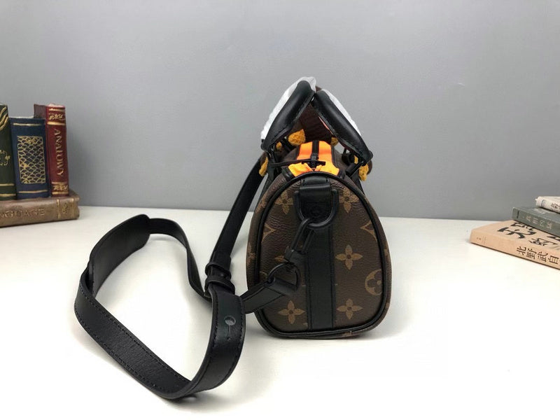 Louis Vuitton Luxury Bags 2475