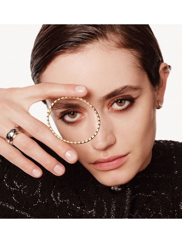 Coco Crush Quilted Motif Mini Bangle Bracelet Gold Chanel