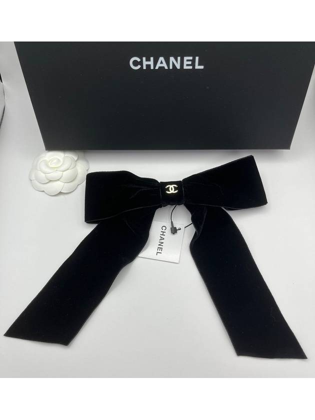 CC Logo Ribbon Bow Velvet Hairpin Black Chanel