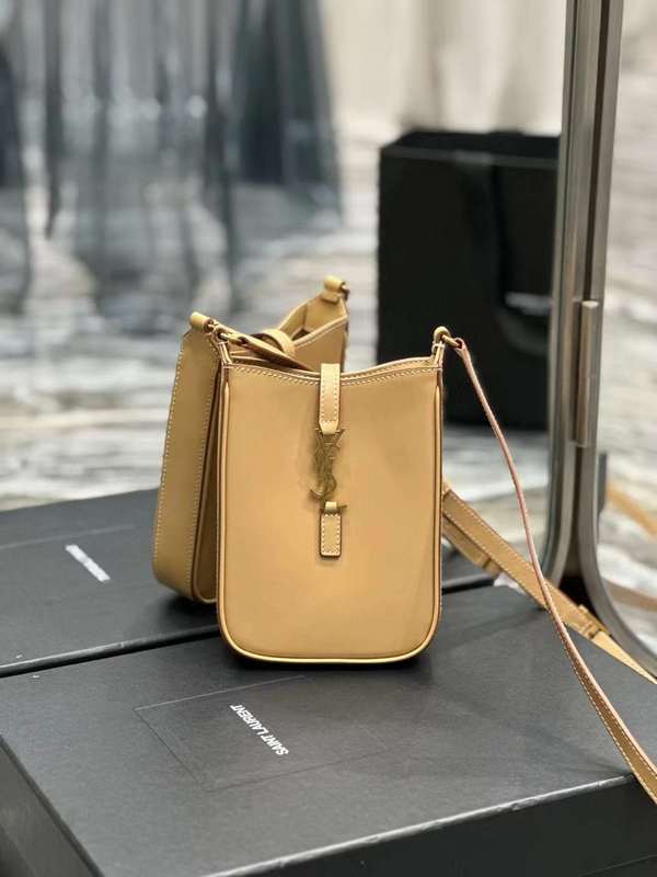 Yves Saint Laurent - Bags - The Wells Bags  622