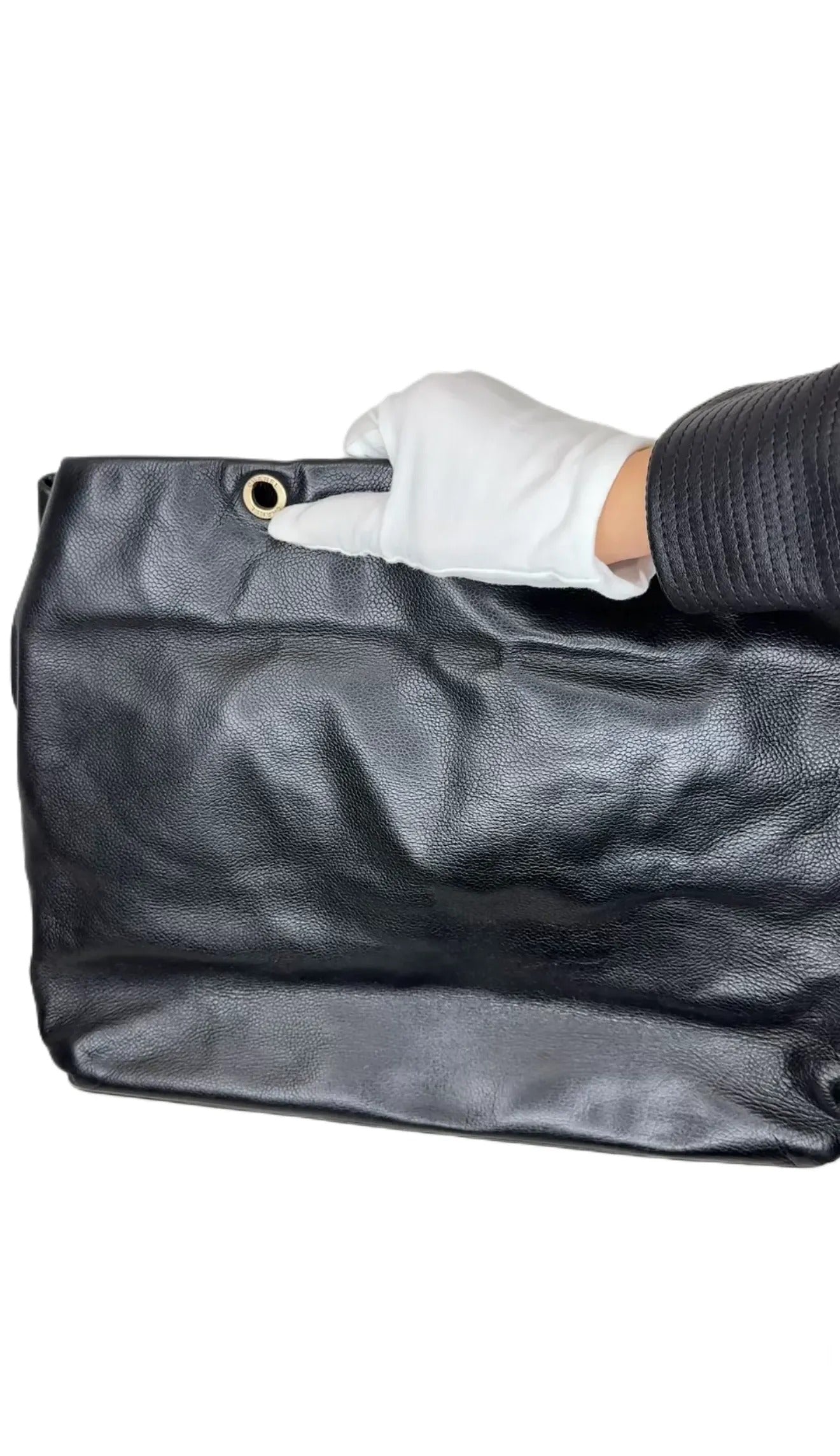 Chanel Timeless CC Tote B23-13
