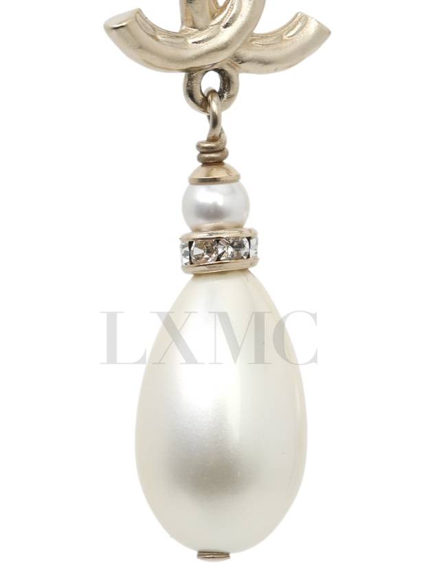 Pearl Earrings Showline CC Logo AB8513 Chanel