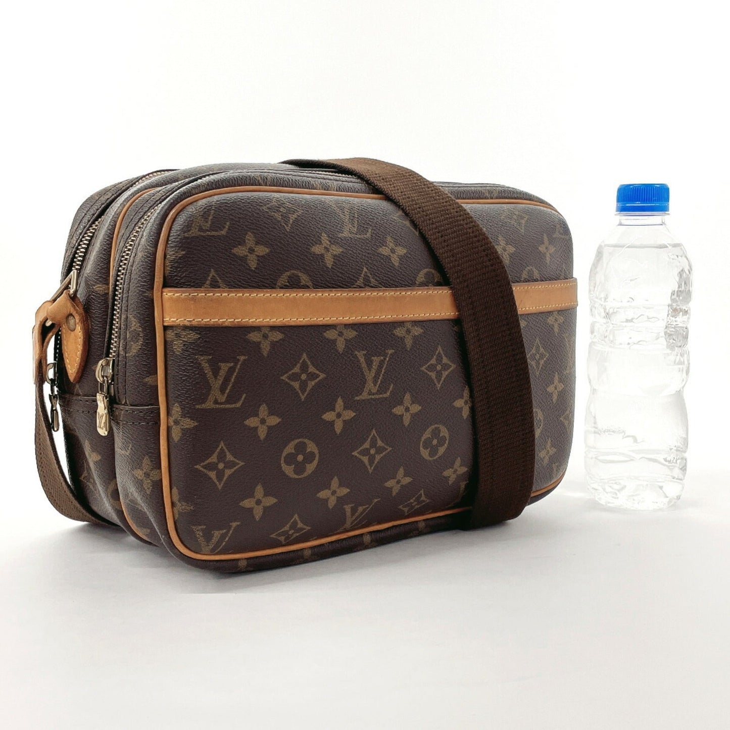 Louis Vuitton Monogram  Monogram Shoulder Bag