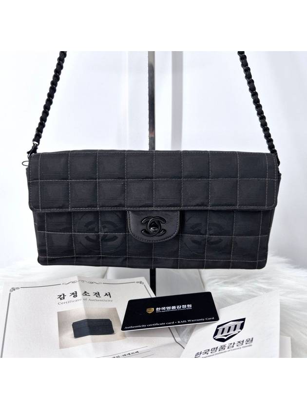 New Travel Chocolate Bar Baguette Bag Shoulder Black Chanel