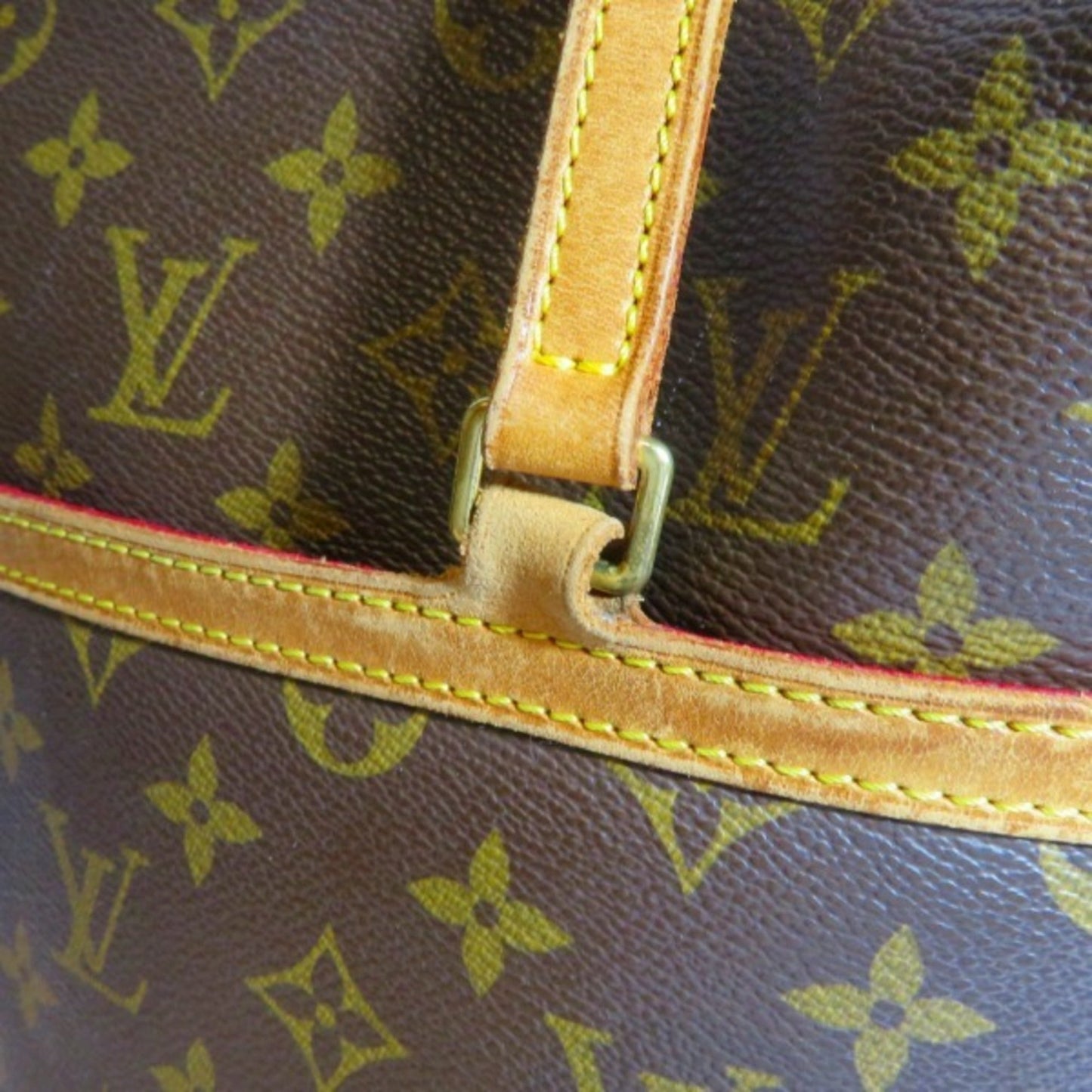 Louis Vuitton Monogram  Monogram Shoulder Bag