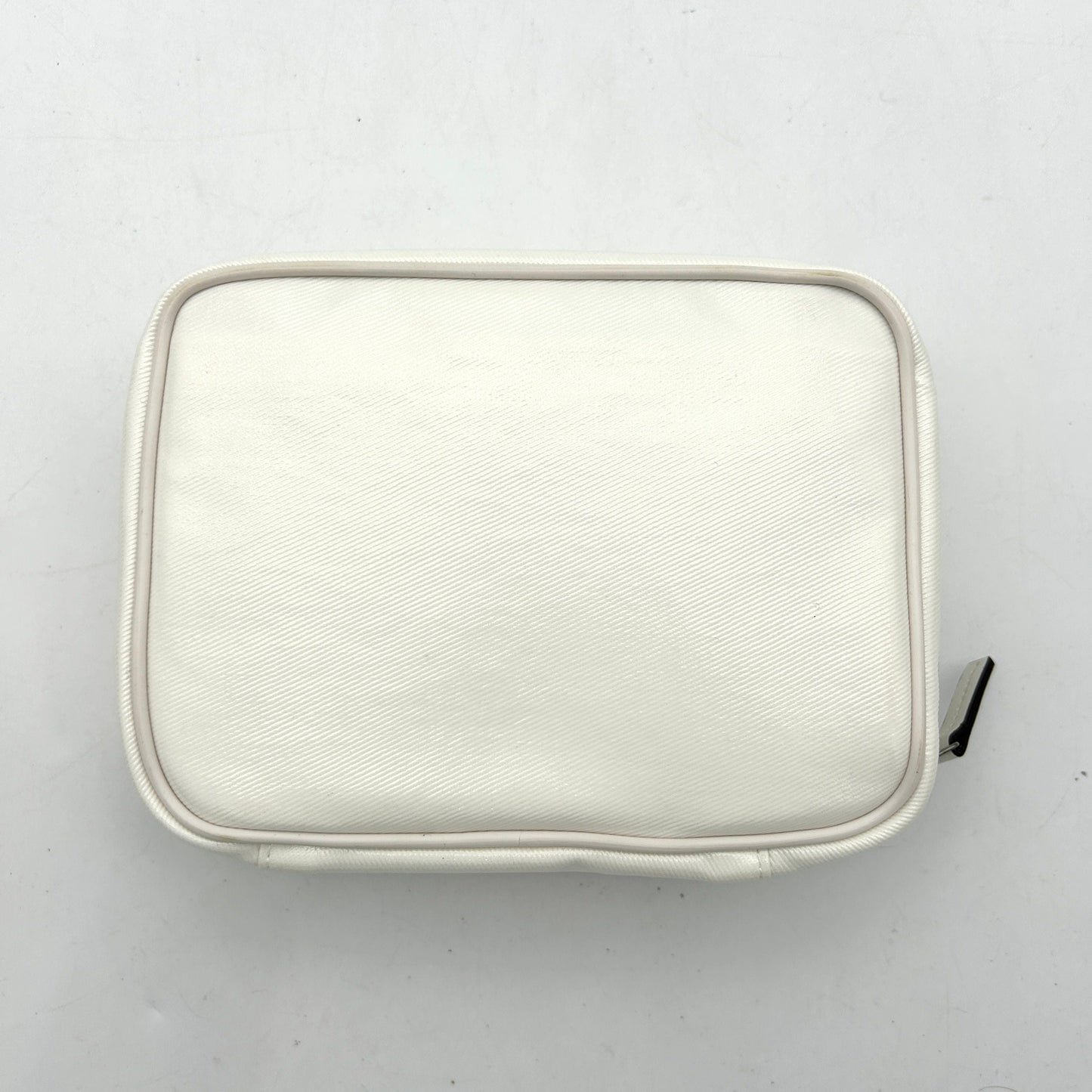 Small GG crossbody bag with tag in white leather gu6909ck