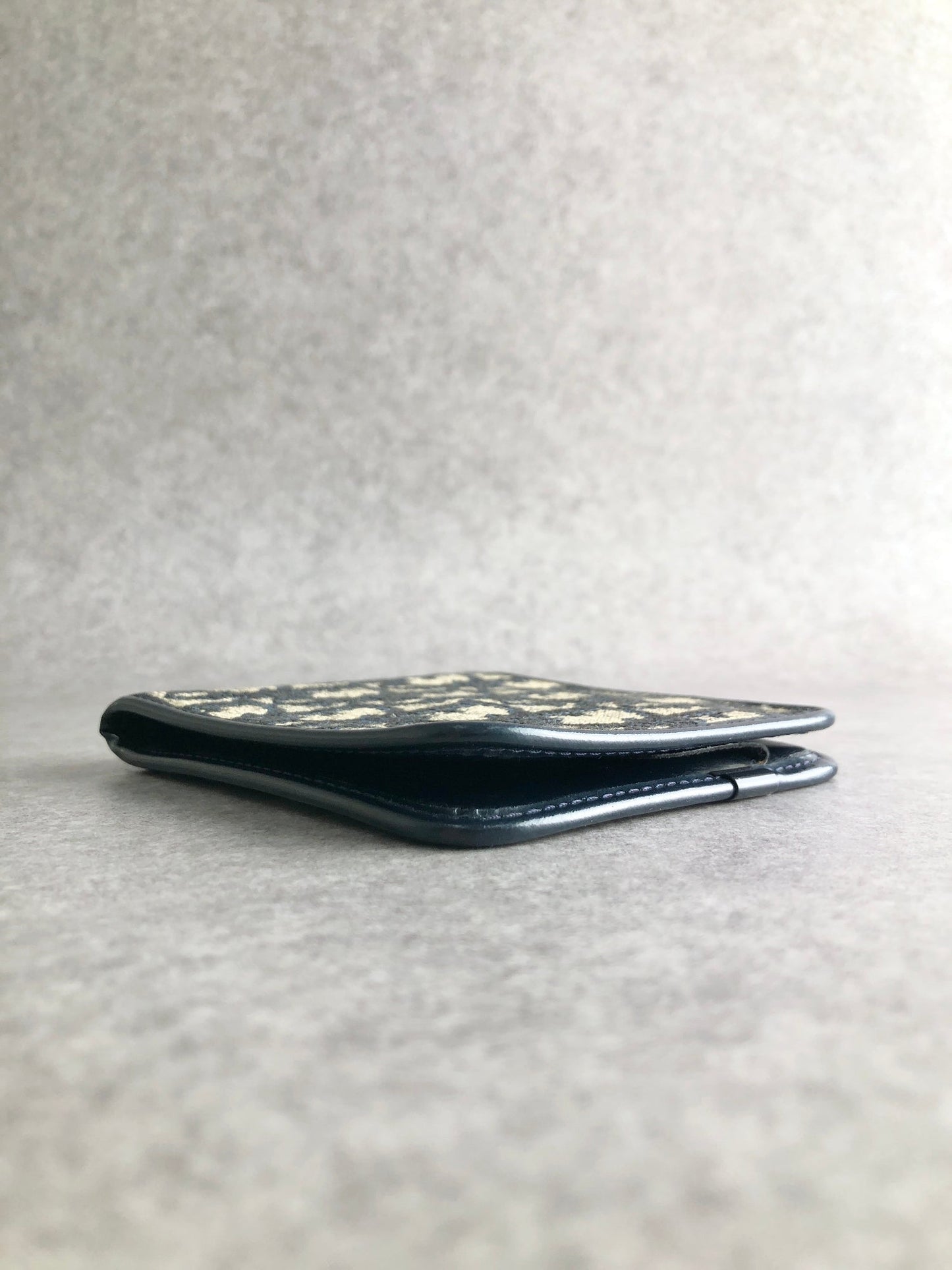 Christian Dior Trotter Folded Wallet Navy Vintage knuihe