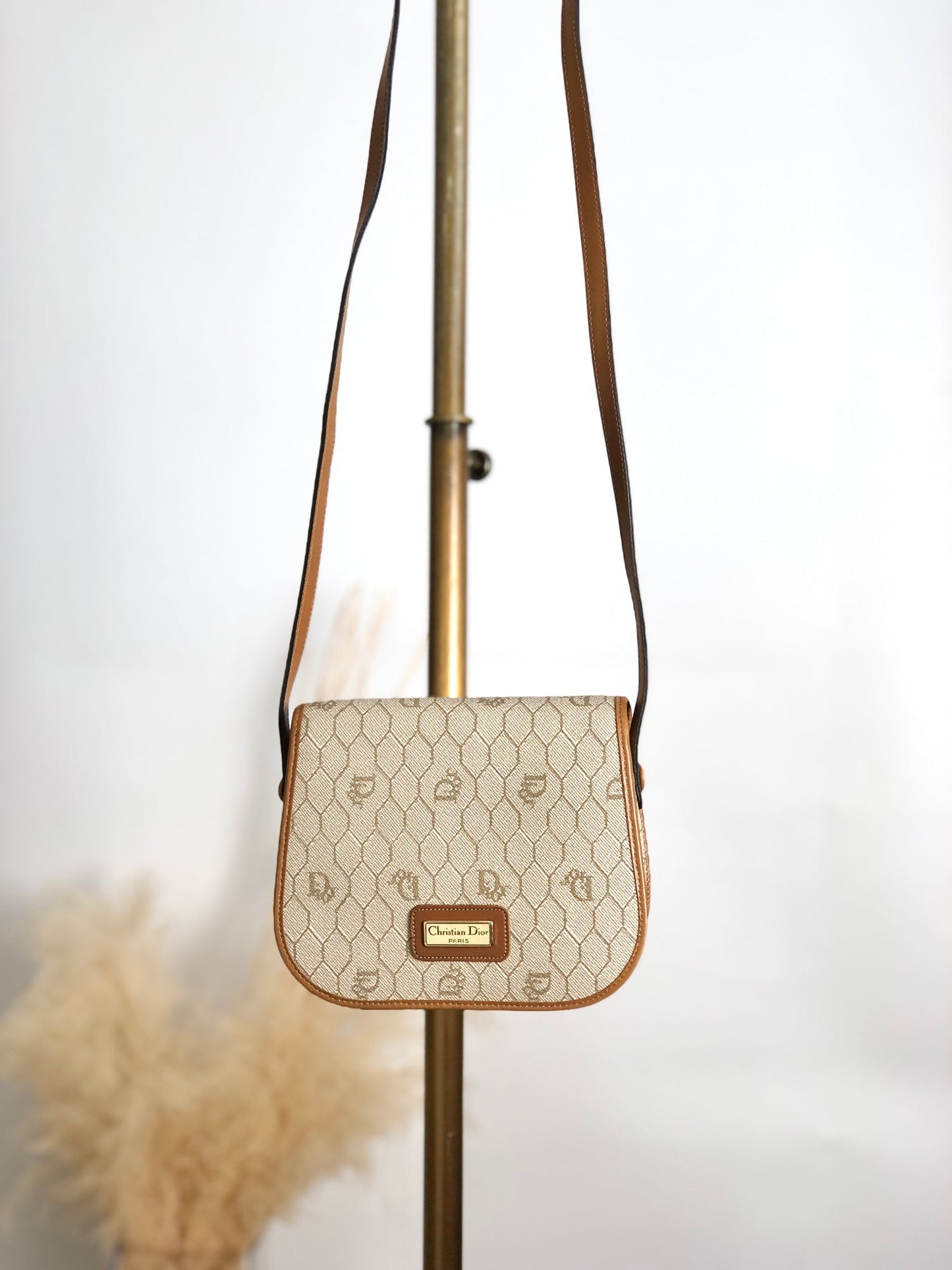 Christian Dior Honeycomb Pattern Small  Shoulder bag Beige Vintage tumbw8