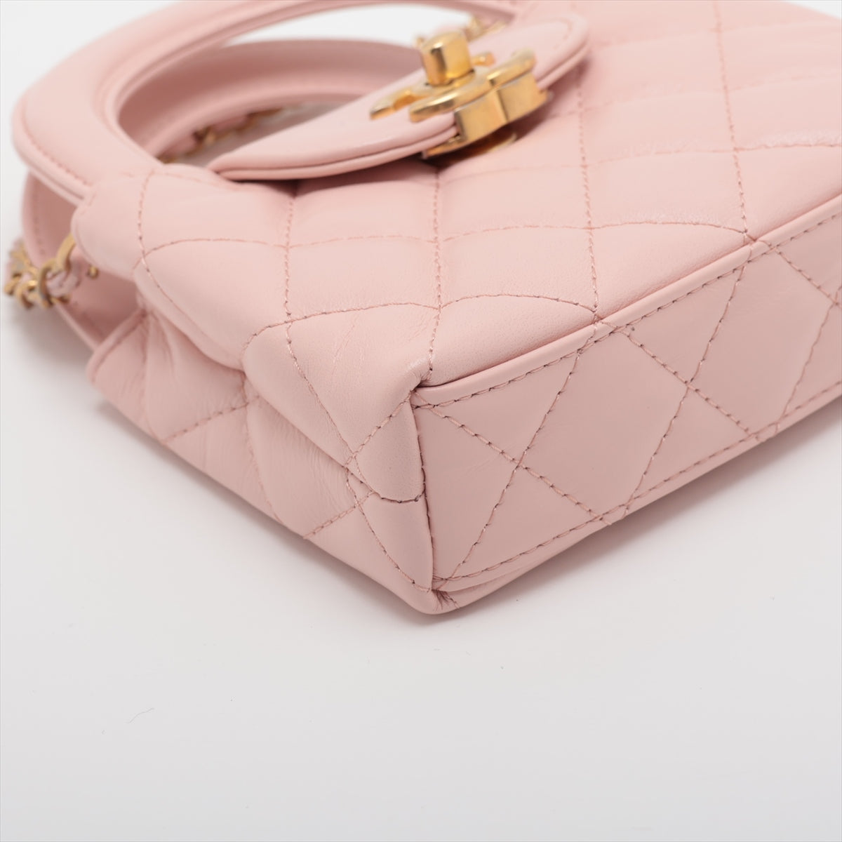 Chanel Lambskin  Chain Shoulder Bag Pink G  AP3435