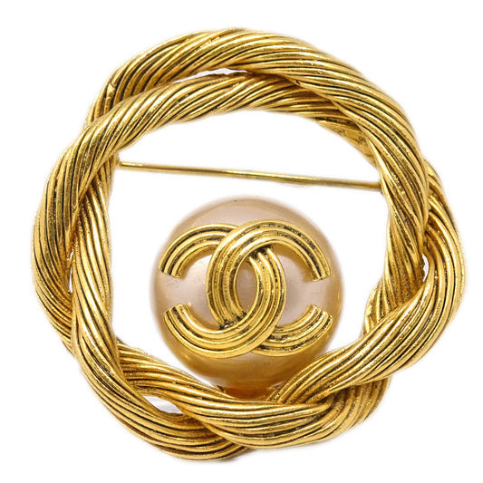 Chanel Artificial Pearl Brooch Pin Gold 94A