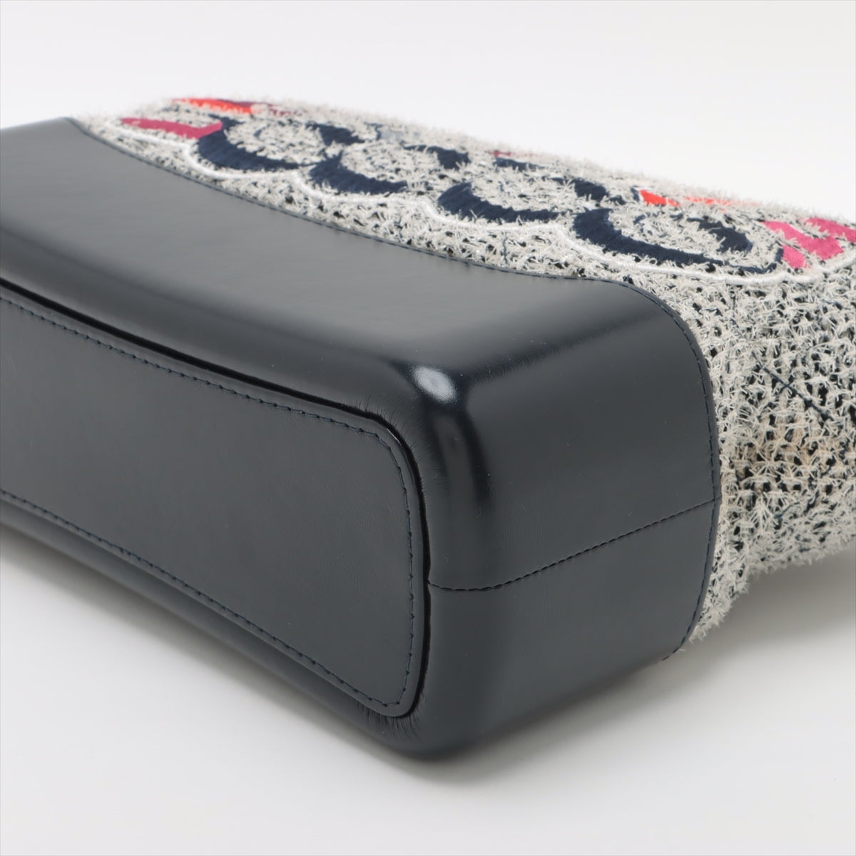 Chanel Gabriel Du Chanel Tweed x Leather Chain Shoulder Bag Multicolor G x Silver Gold