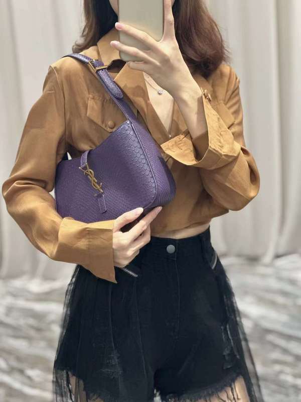 Yves Saint Laurent - Bags - The Wells Bags  548