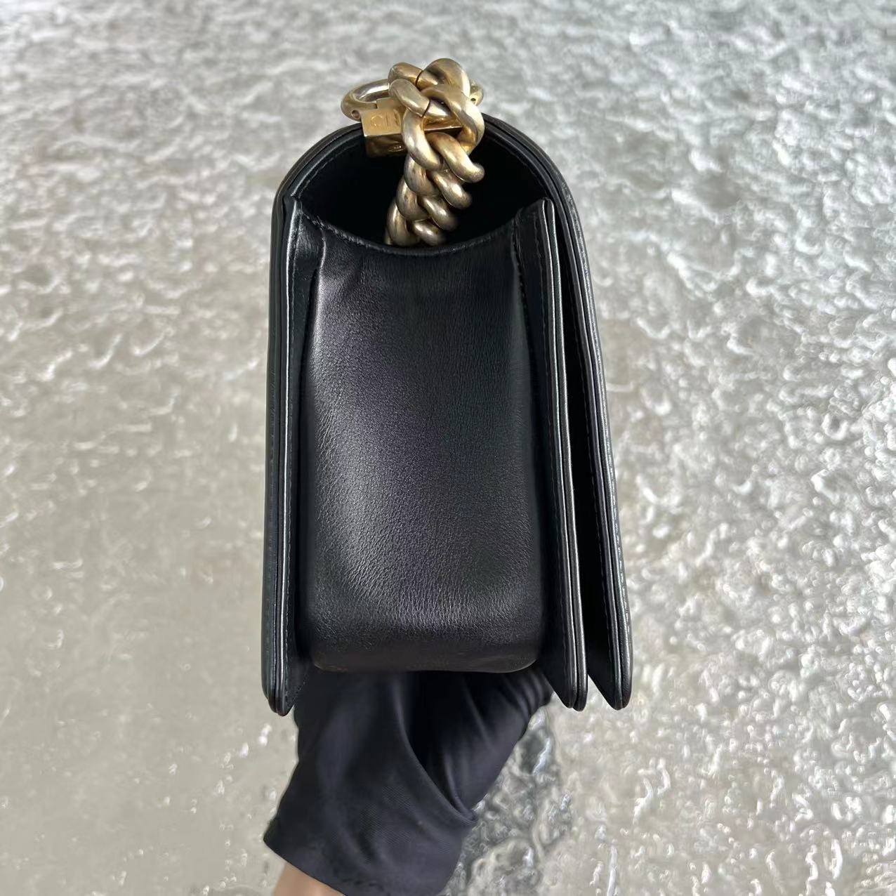 *Calfskin* Boy Old Medium 25CM Quilted Calfskin Black Leboy Golden Hardware Series 20