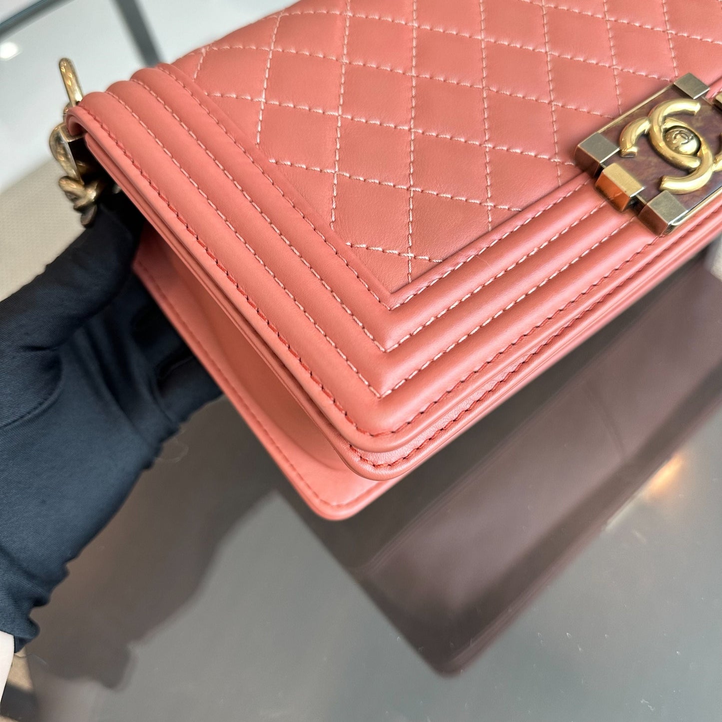 *Calfskin* Boy Old Medium Quilted Smooth Calfskin Leboy Blush AGHW No 20