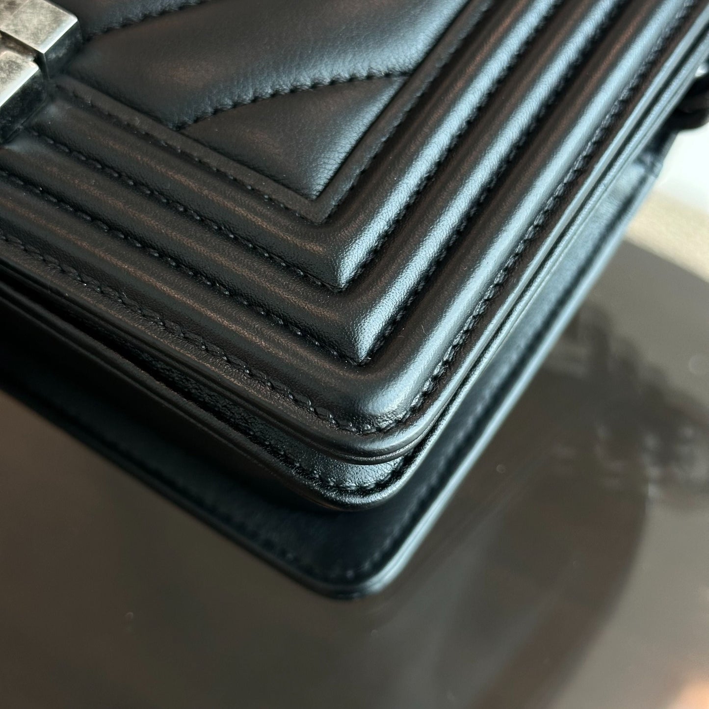 *Calfskin, Like New* Boy Small Chevron Calfskin Leboy Black RSHW No 22