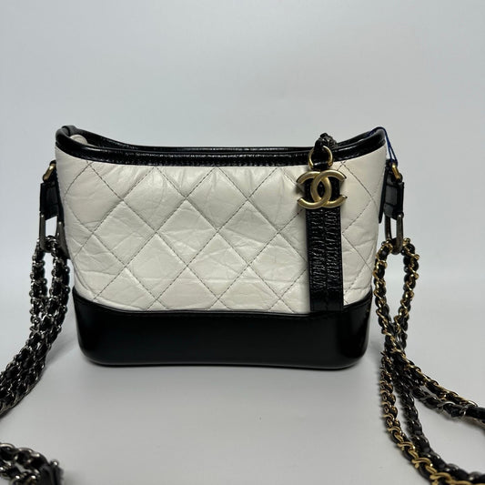 Chanel White/Black Leather Gabrielle Shoulder Bag - NG102618
