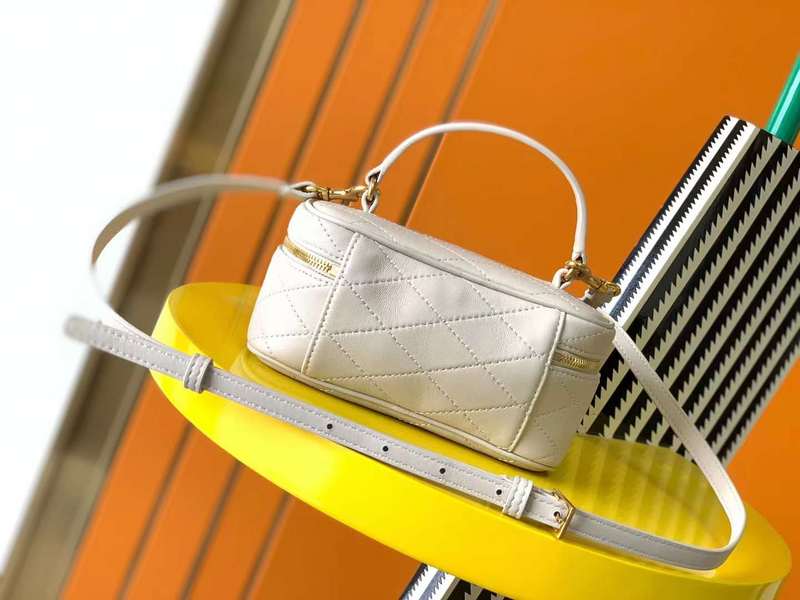 Yves Saint Laurent - Bags - The Wells Bags  232