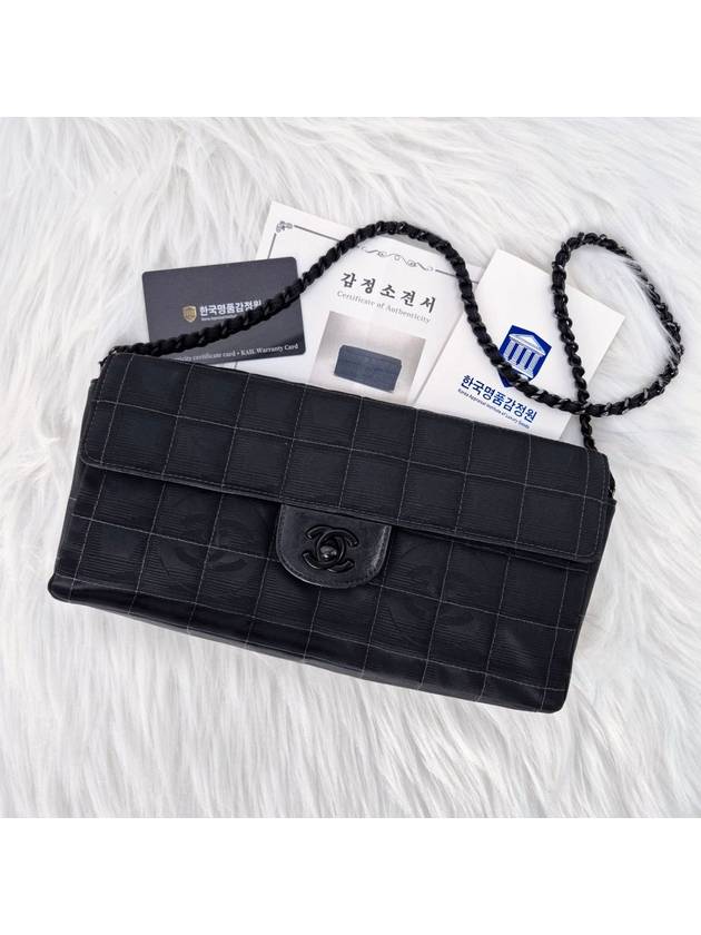 New Travel Chocolate Bar Baguette Bag Shoulder Black Chanel