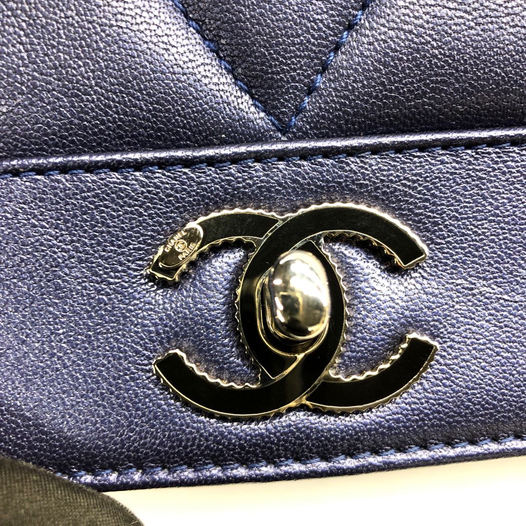 Chanel Flap Bag Lambskin Shoulder Bag