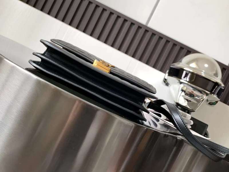 Yves Saint Laurent - Bags - The Wells Bags  620