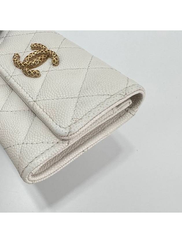 New logo flap snap card wallet caviar white AP3187 Chanel