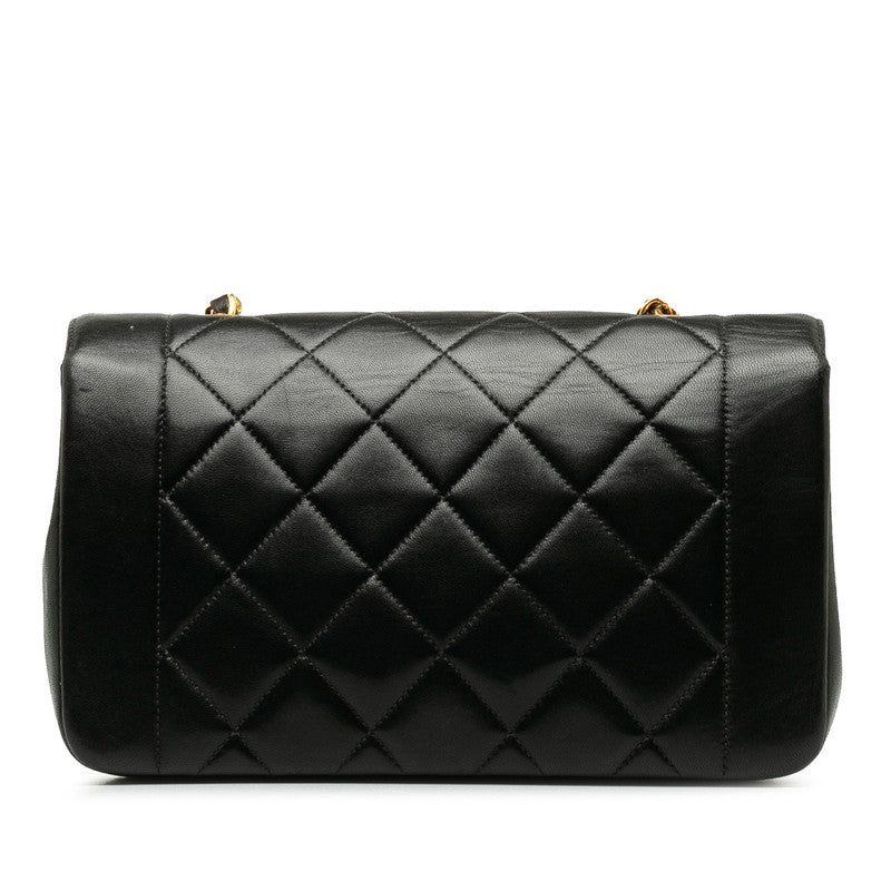 Chanel Diana Flap Small in Lambskin Quilted
