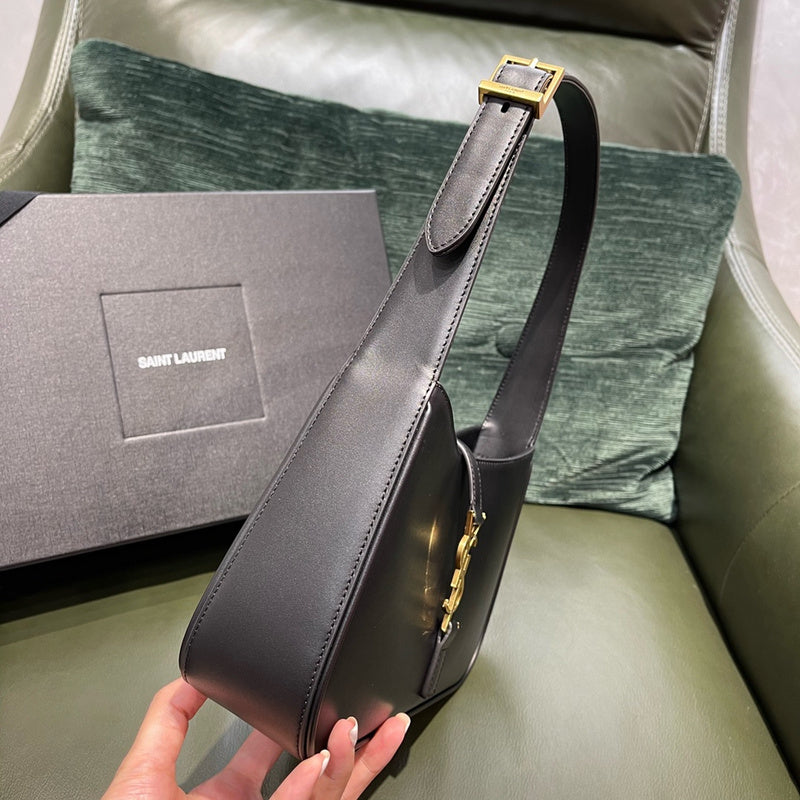 Yves Saint Laurent - Bags - The Wells Bags  478