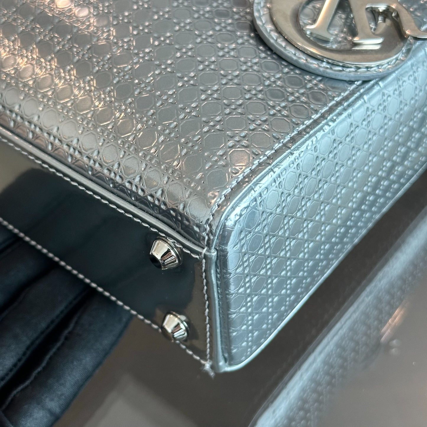 *Chain Strap* Lady Mini Metallic Silver Micro-Cannage SHW