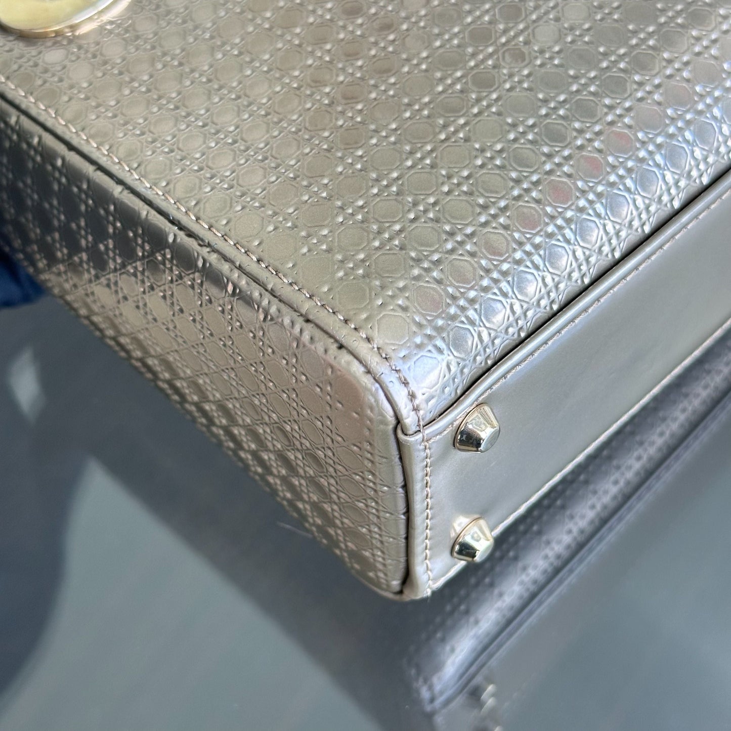 *Chain strap* Lady Mini Micro-Cannage Glazed Calfskin Gold GHW