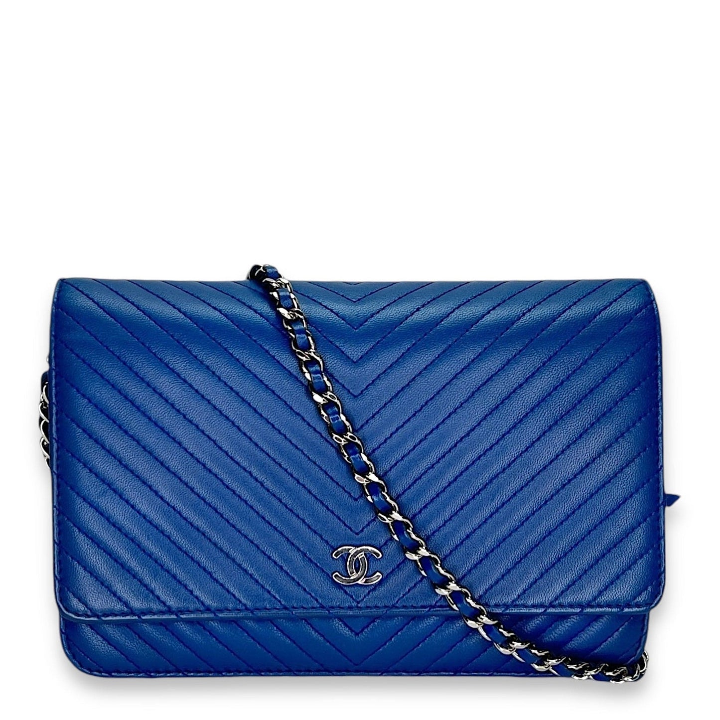 Chanel Classic Chevron  Blue Wallet on Chain in Lambskin, Silver hardware S2408-000403CH