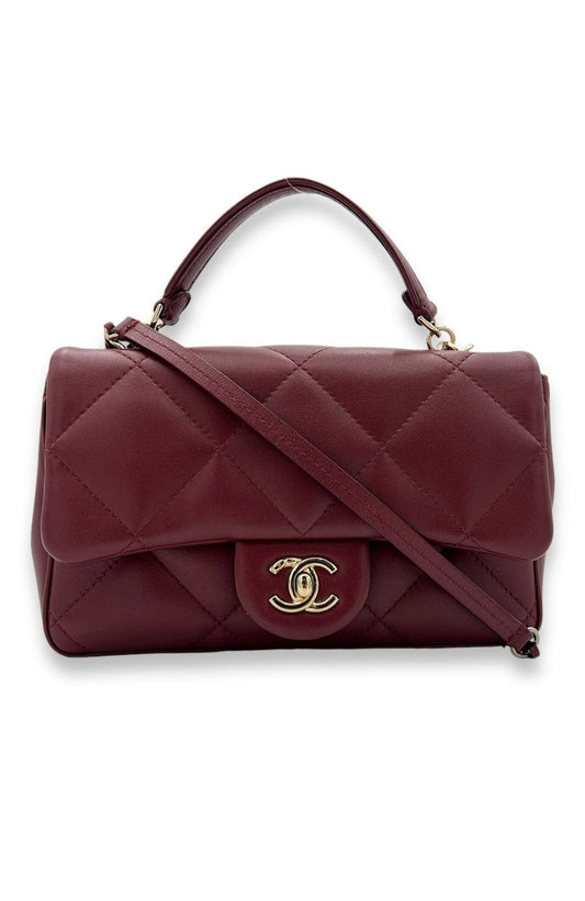 Chanel  Easy Carry Flap Shoulder bag in Lambskin, Gold Hardware S2406888AN