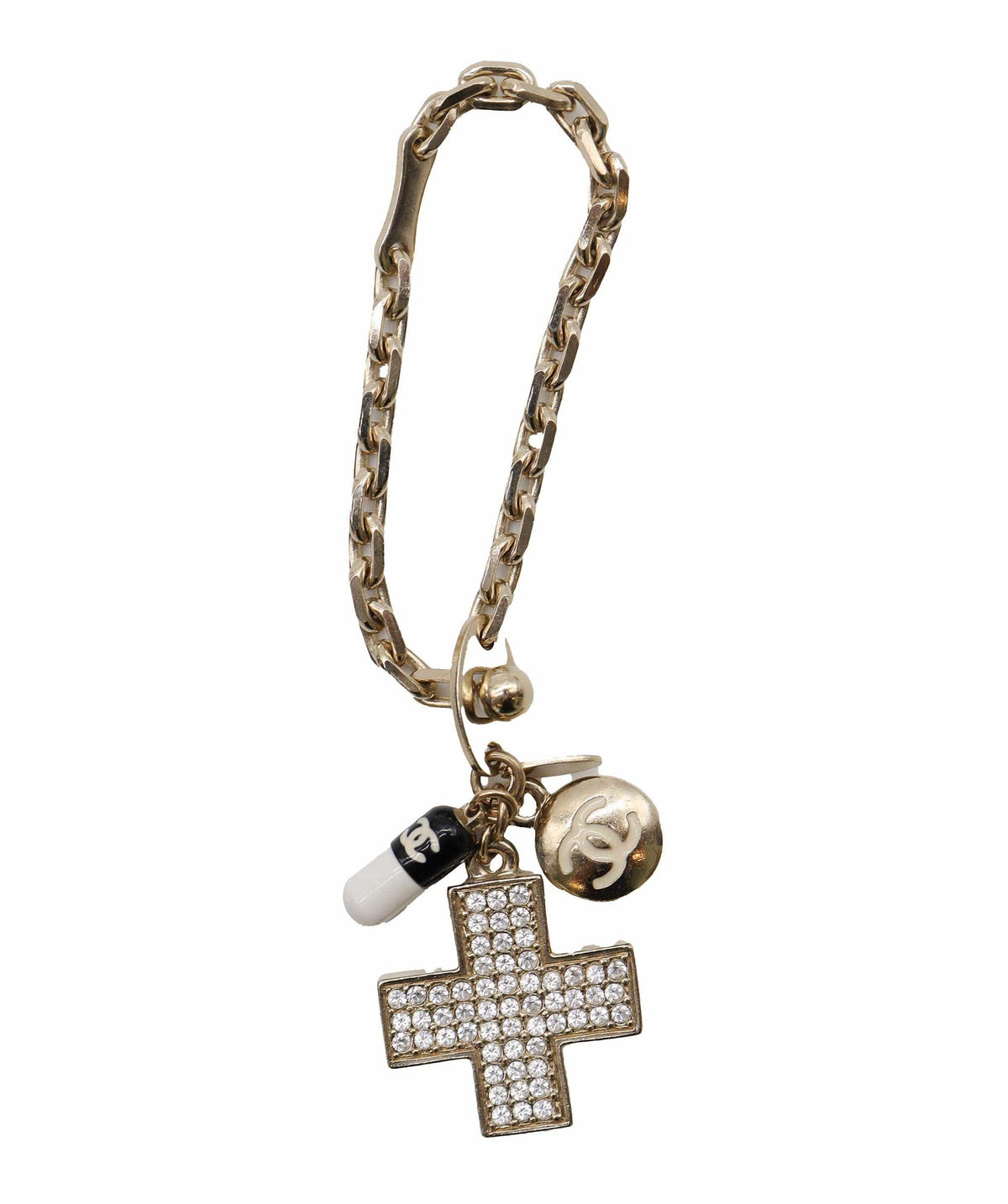chanel pill bracelet  DXBS2609