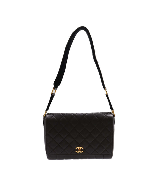 CHANEL VINTAGE MATELASSE SHOULDER BAG - DXBS2750