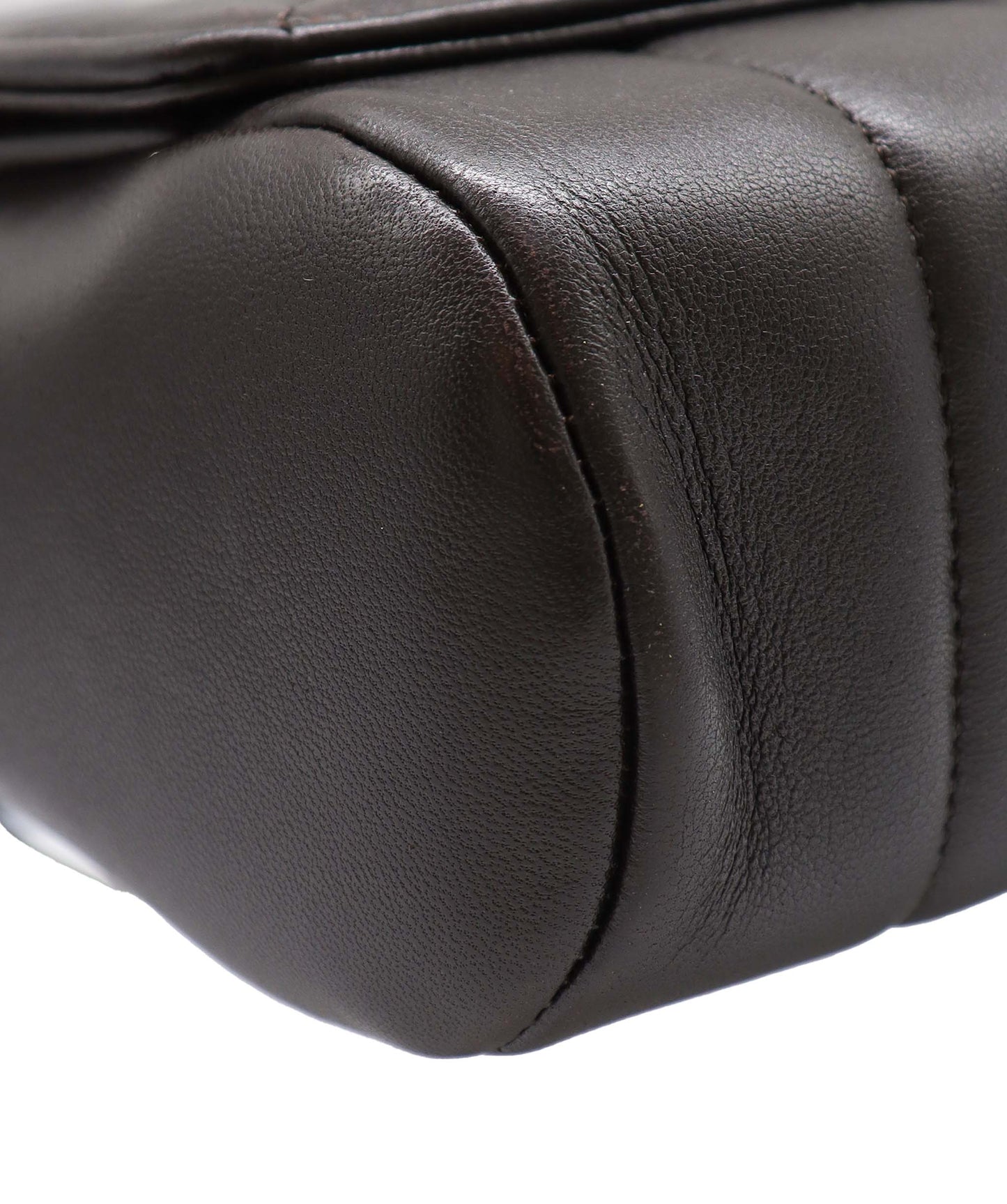 CHANEL VINTAGE MATELASSE SHOULDER BAG - DXBS2750