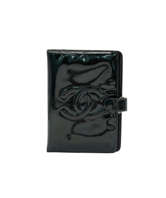 Chanel Black Patent Leather CC Planner/Agenda Cover  DXBV0455