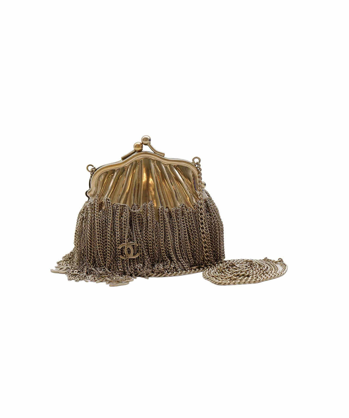Chanel metal chain fringe seashell kiss lock clutch - DXBS2780