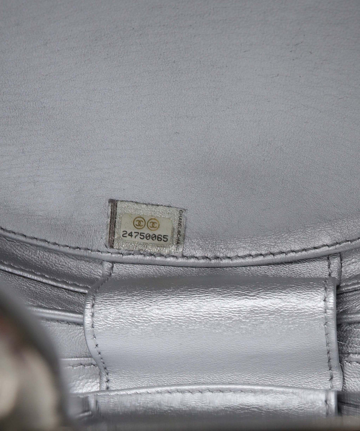 Chanel resin over the moon minaudiere DXBS2998