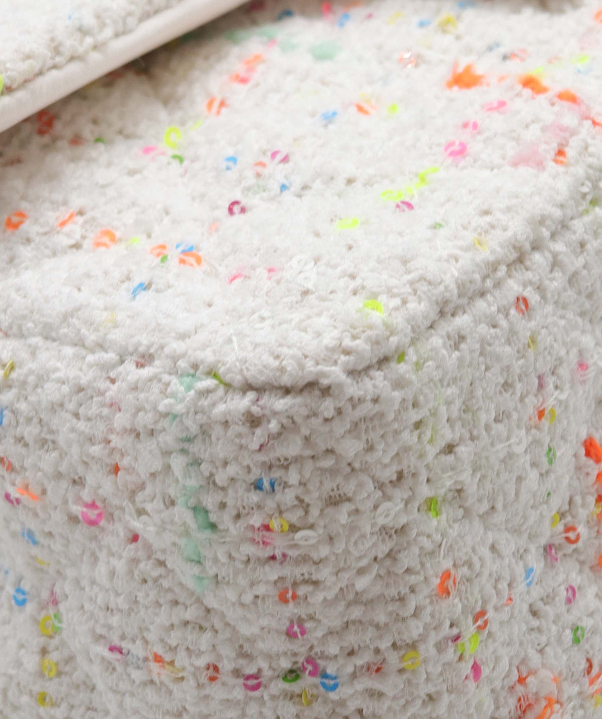 CHANEL TWEED sequins WHITE DXBS2904