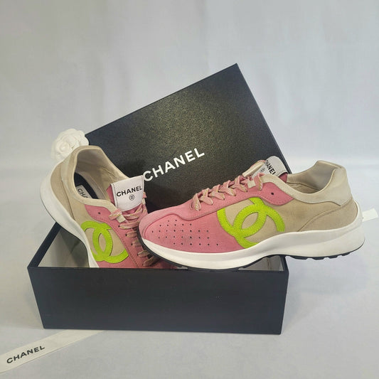 Chanel - Baskets T39