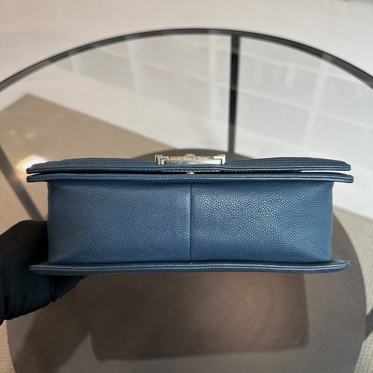Boy Caviar Old Medium 25 CM Dark Blue GHW No 23