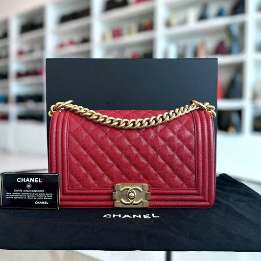 Boy Caviar Old Medium 25CM Quilted Calfskin Leboy Red GHW No 26